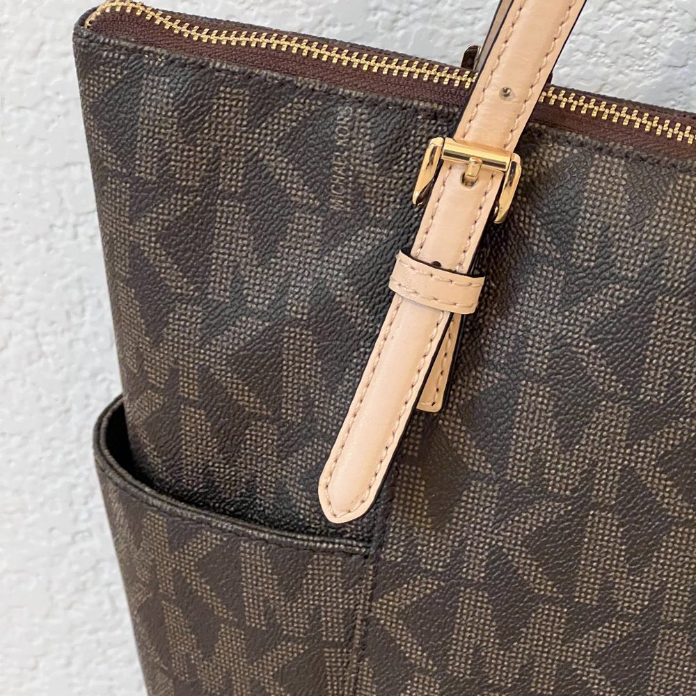 Michael Kors MK Signature and authentic  Shoulder Tote Bag - Picture 7 of 16
